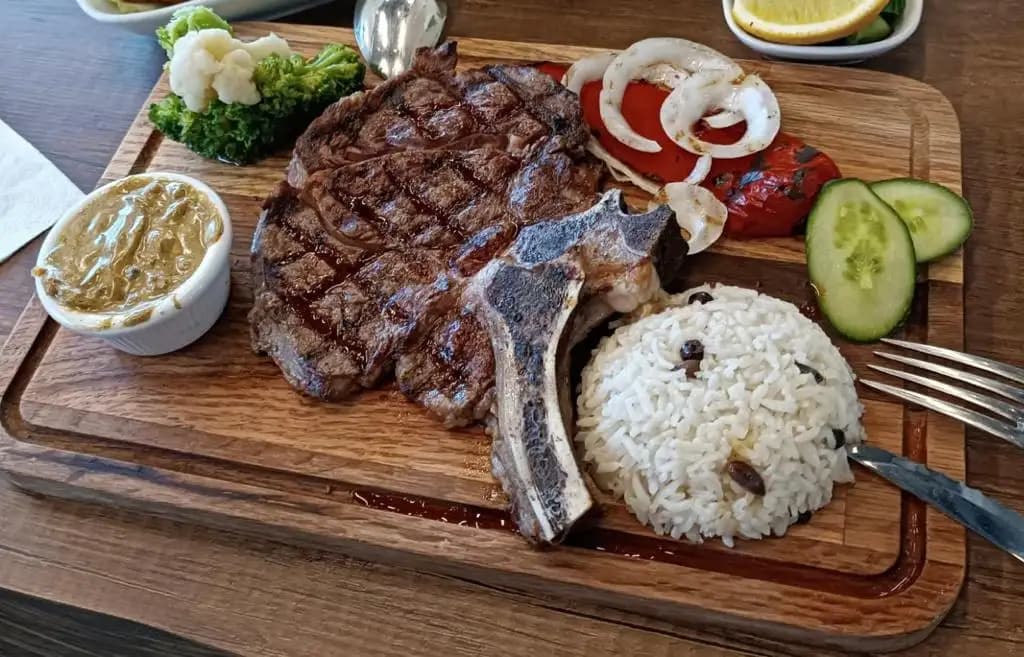 Dana Pirzola (Dallas)