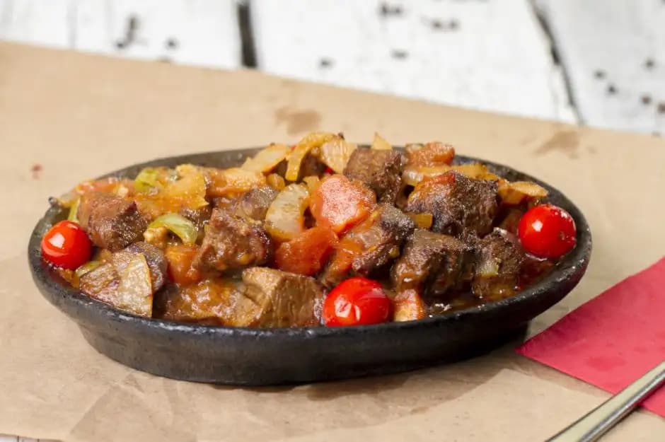 Kiremitte Dana Kuşbaşı